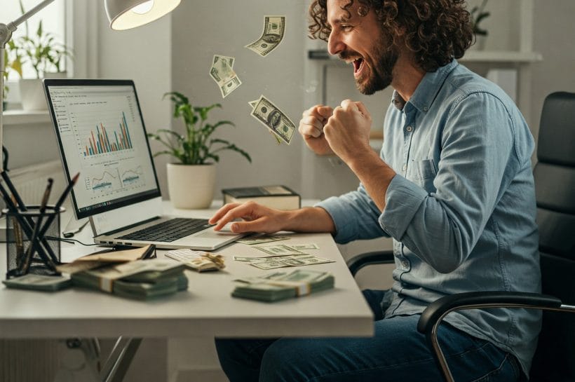 Top 7 Online Side Hustle Ideas To Generate Extra $1000 Every Month